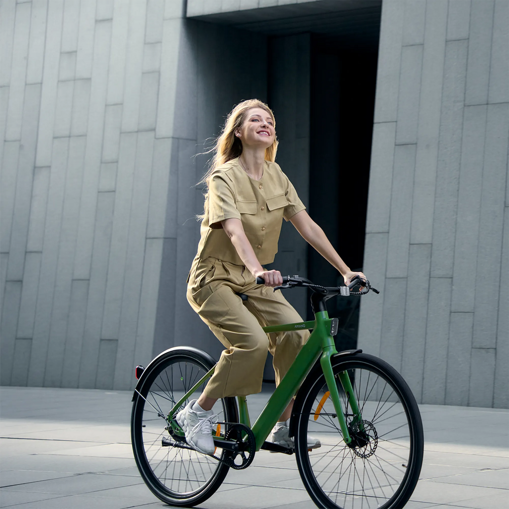 How Much Money Can You Save Using a Bike Instead of a Car? Key Points for Urban Commuters